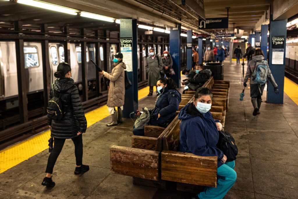 Crowded Subways? Yes, in Neighborhoods Where People Have to Go to Work