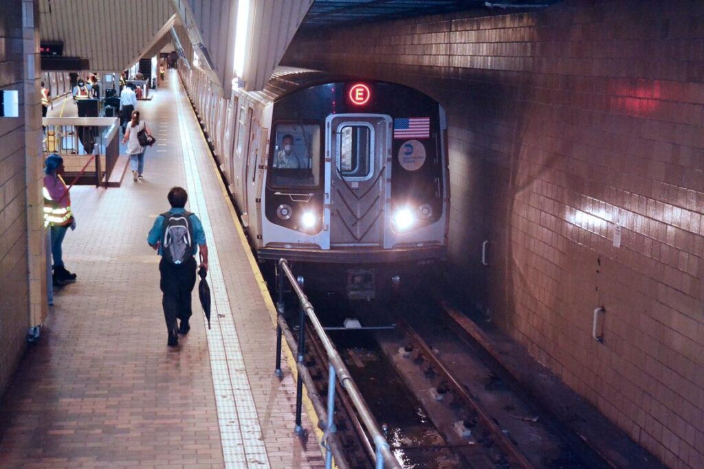 MTA gets $4 billion in DC stimulus bill
