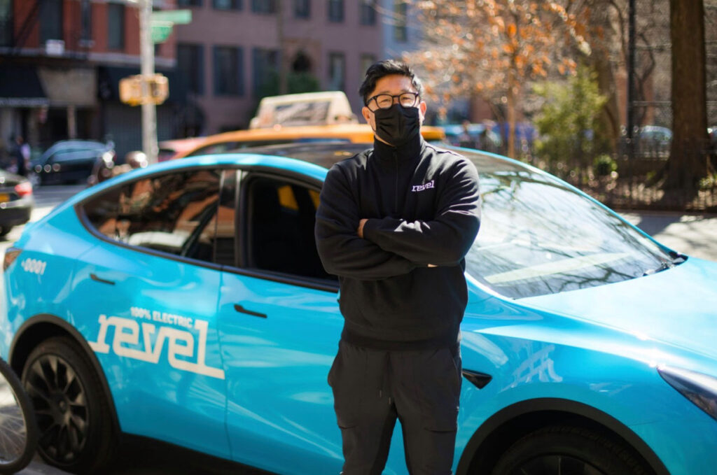 NYC agency says it voted against Tesla taxi launch — a day before the vote